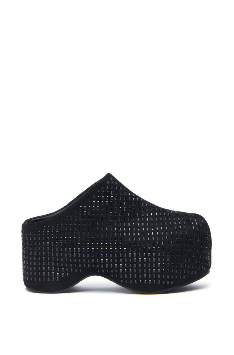 The AZALEA WANG ROMESCO BLING FLATFORM CLOG IN BLACK features a thick platform sole, perforated grid-like upper and sole, sculptural modern design, and a comfort cushion insole for all-day wear.