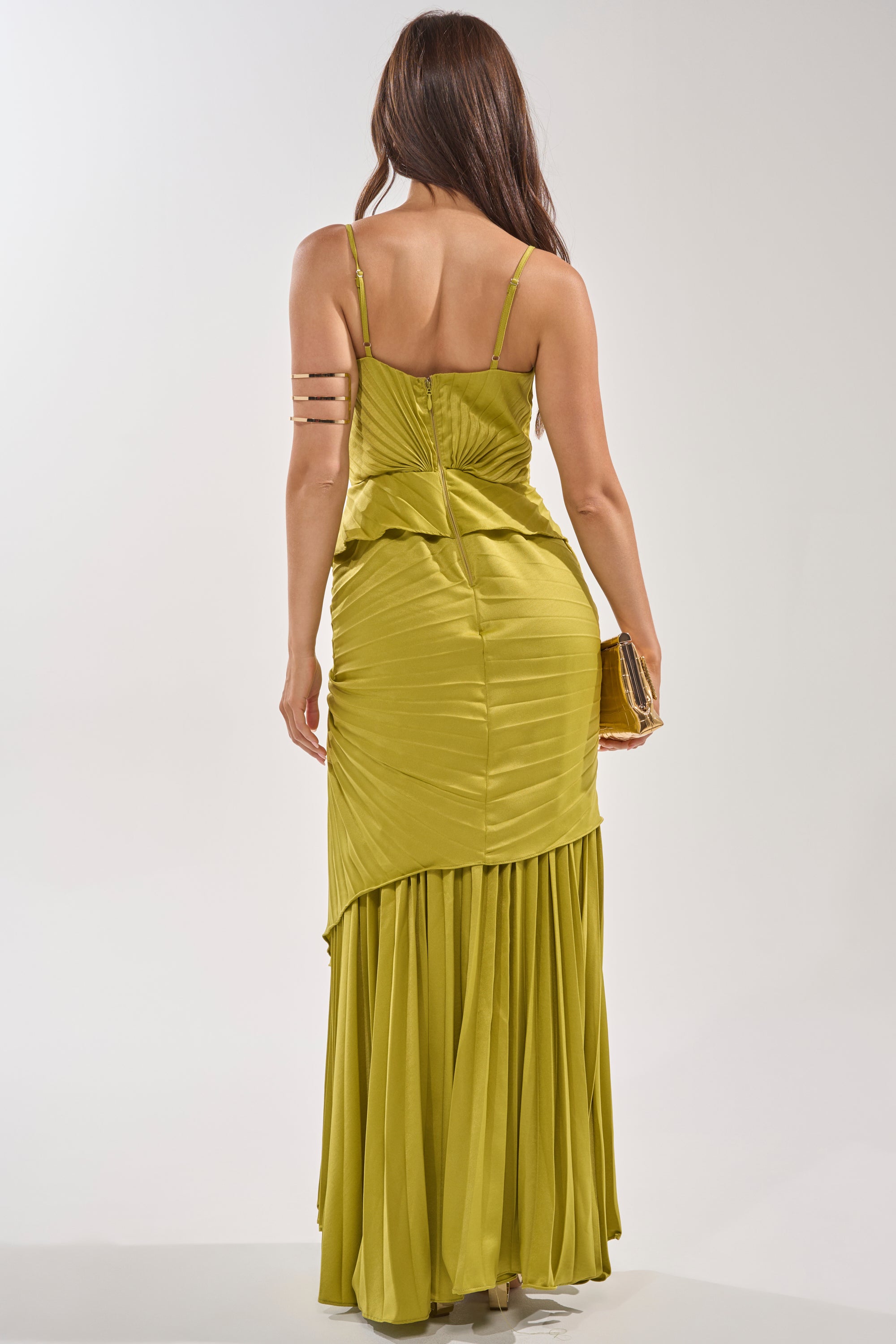 RESERVATIONS PLEASE PLEATED MAXI DRESS IN CHARTREUSE AKIRA RESERVATIONS PLEASE PLEATED MAXI DRESS IN CHARTREUSE AKIRA