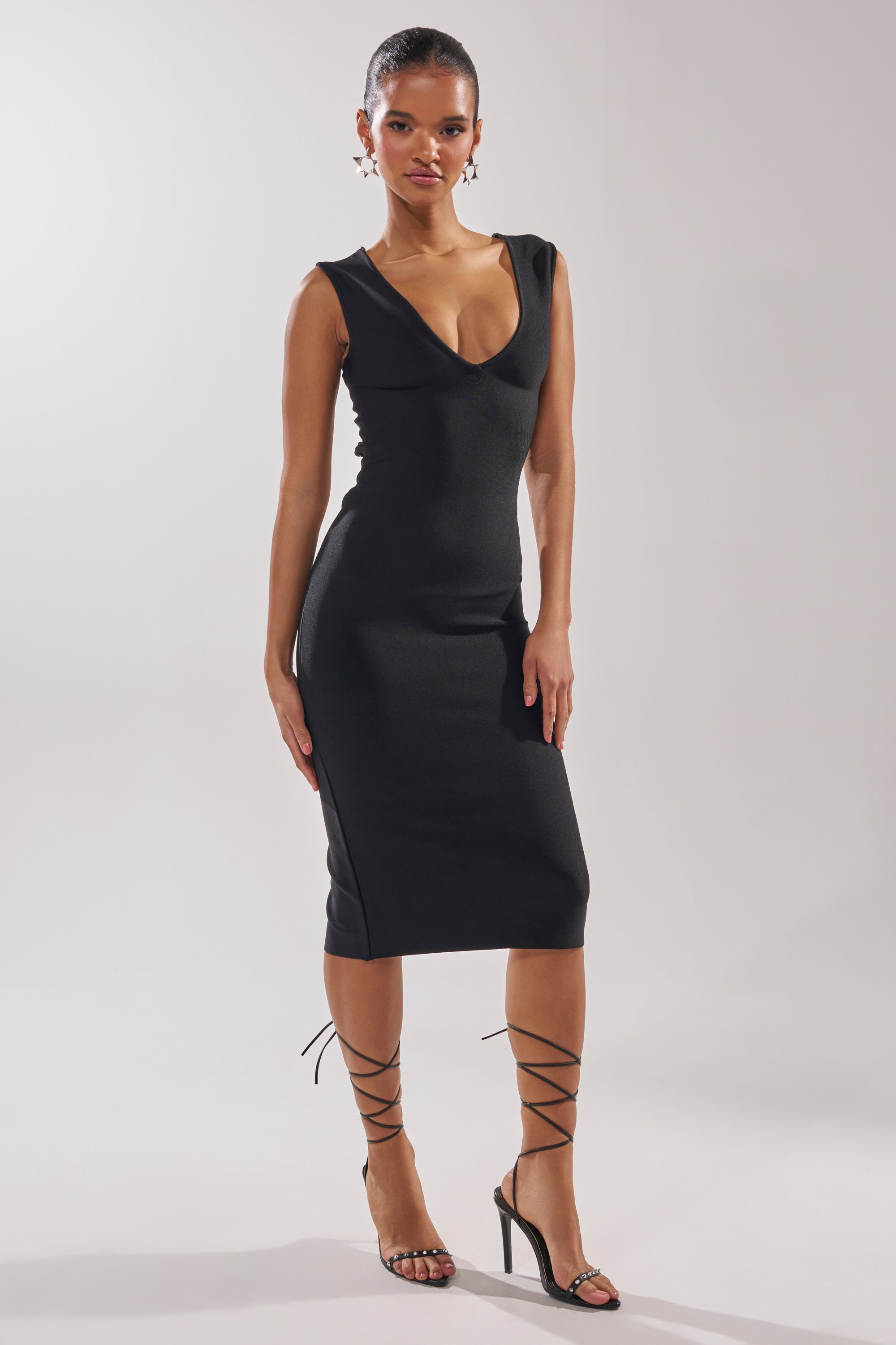 AKIRA Midnight Laces Corset Midi Dress | Black | Size XL AKIRA Midnight Laces Corset Midi Dress | Black | Size XL
