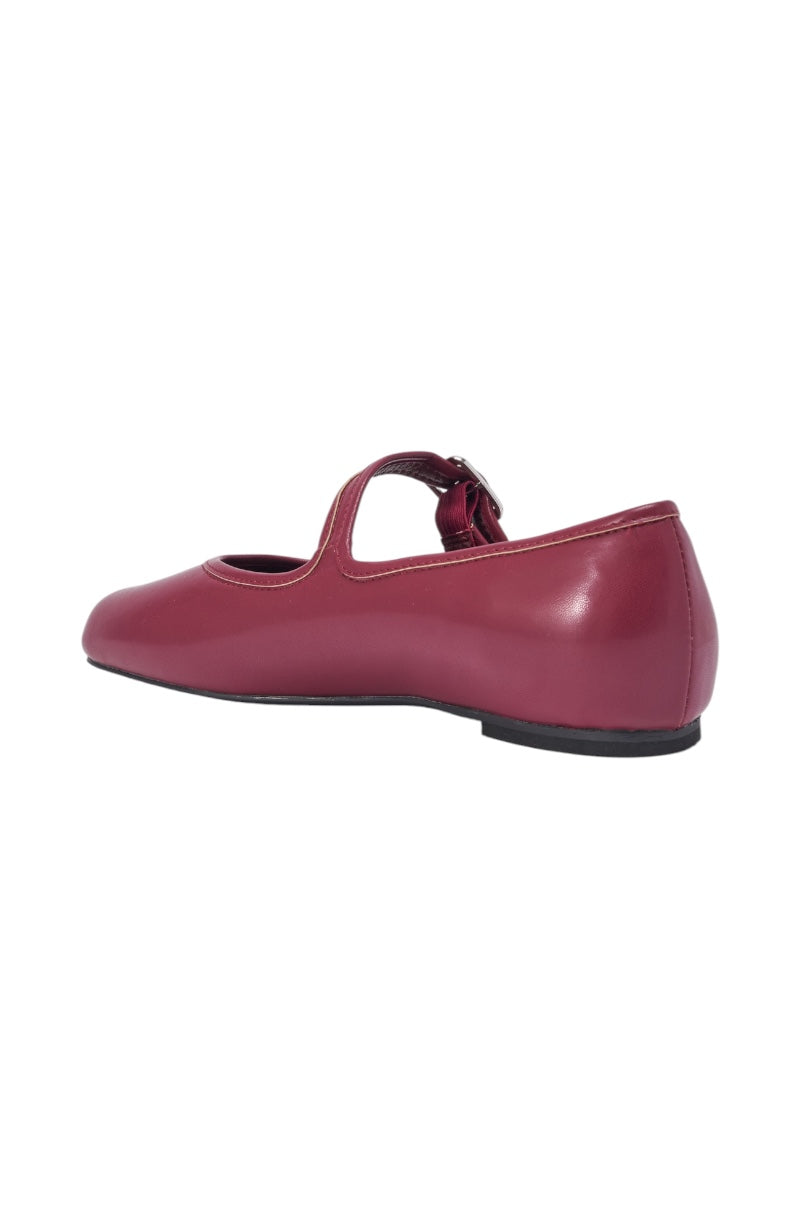 The AKIRA GOLD SANG BURGUNDY PU SPLIT TOE FLAT is a single maroon Mary Jane with a strap, rounded split toe, and low black sole, shown from the back and side against a white background. 5