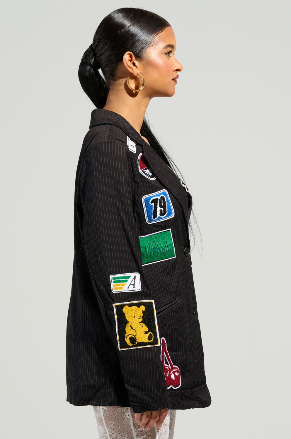 NEW OMNI PINSTRIPE BLAZER – AKIRA