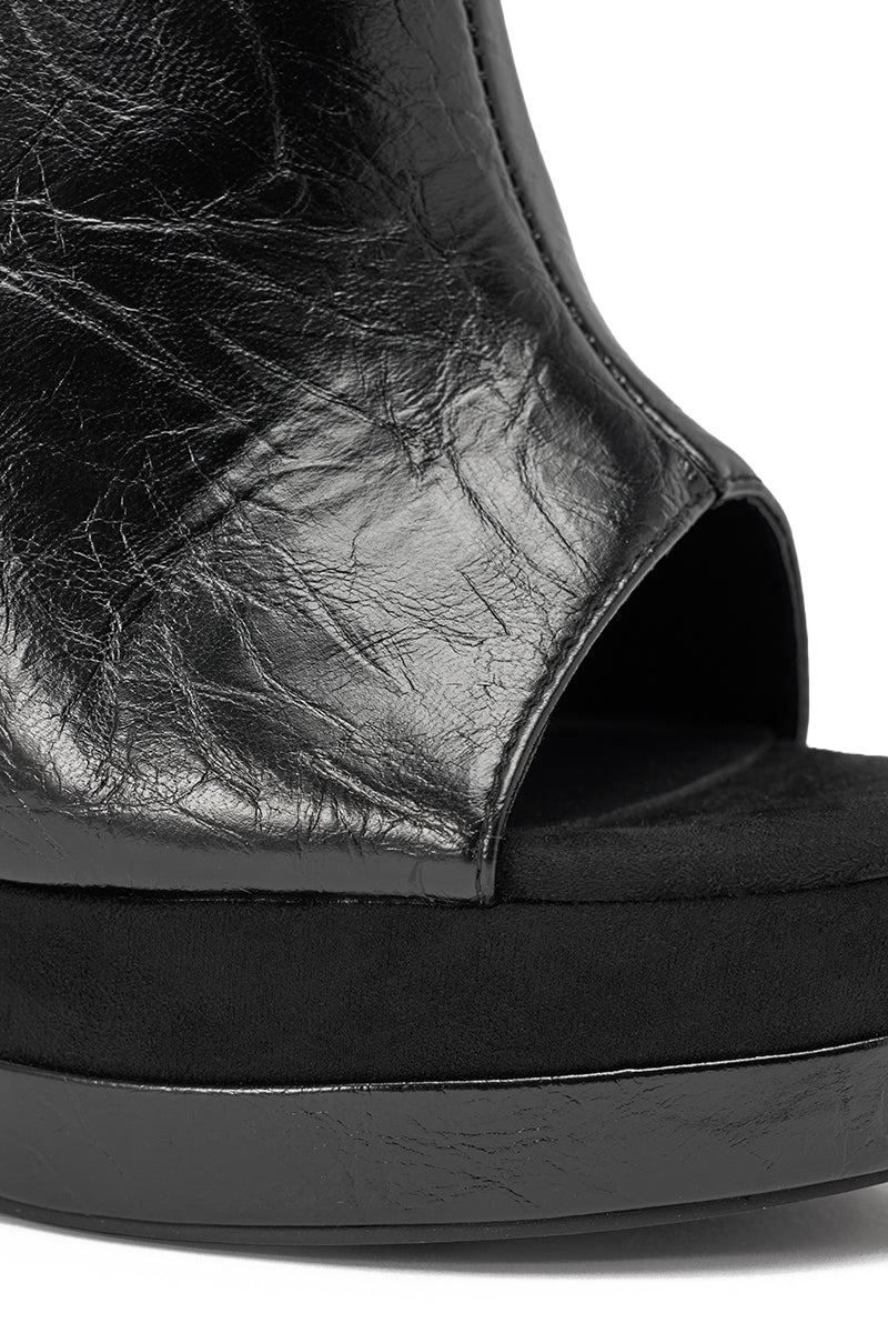 AZALEA WANG TANA BLACK MIXED MATERIAL WEDGE – AKIRA