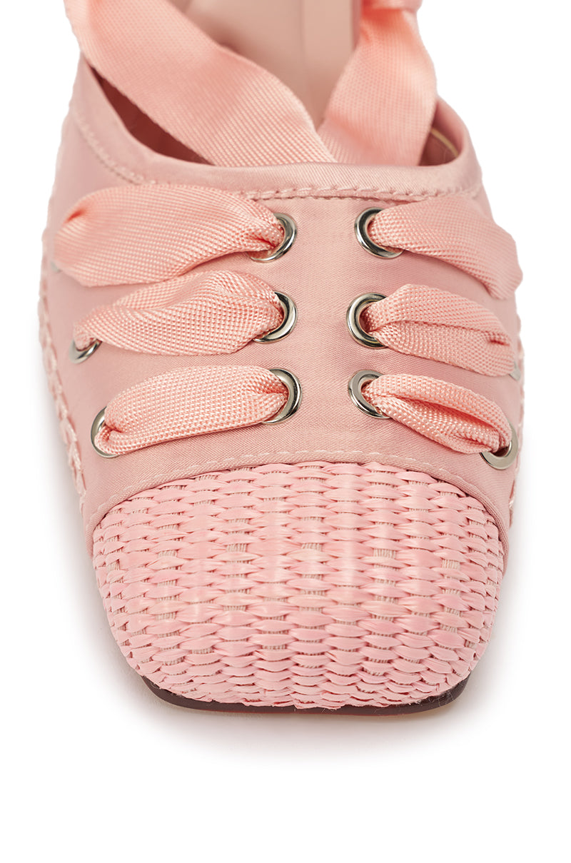 The AKIRA GOLD TENDU Pink Ballet Lace Up Novelty Heel Pump features ballet-inspired heels and a comfort cushion insole for all-day wear. 6