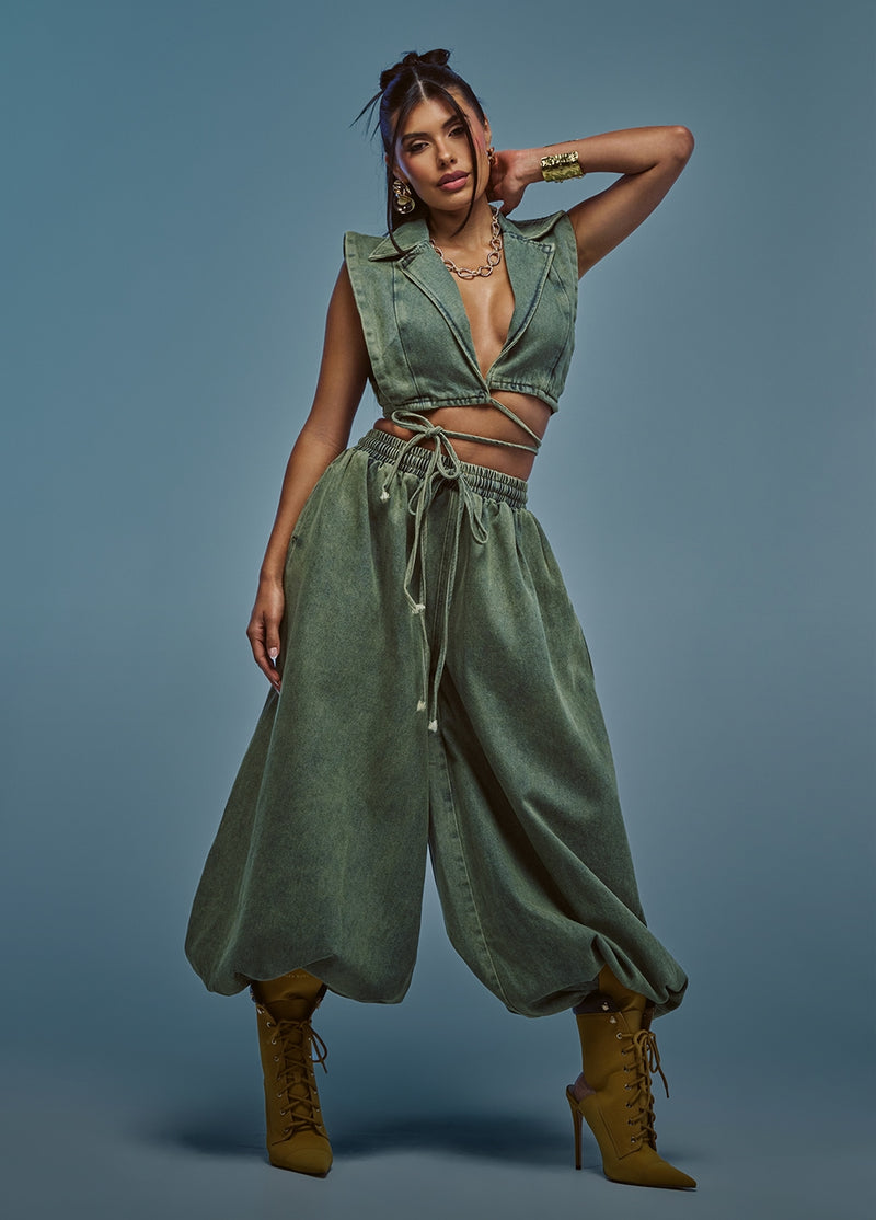 TRENIDNG IN: SETS