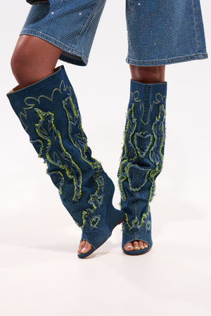 AZALEA WANG VIANCA GREEN MULTI DENIM WEDGE BOOT – AKIRA