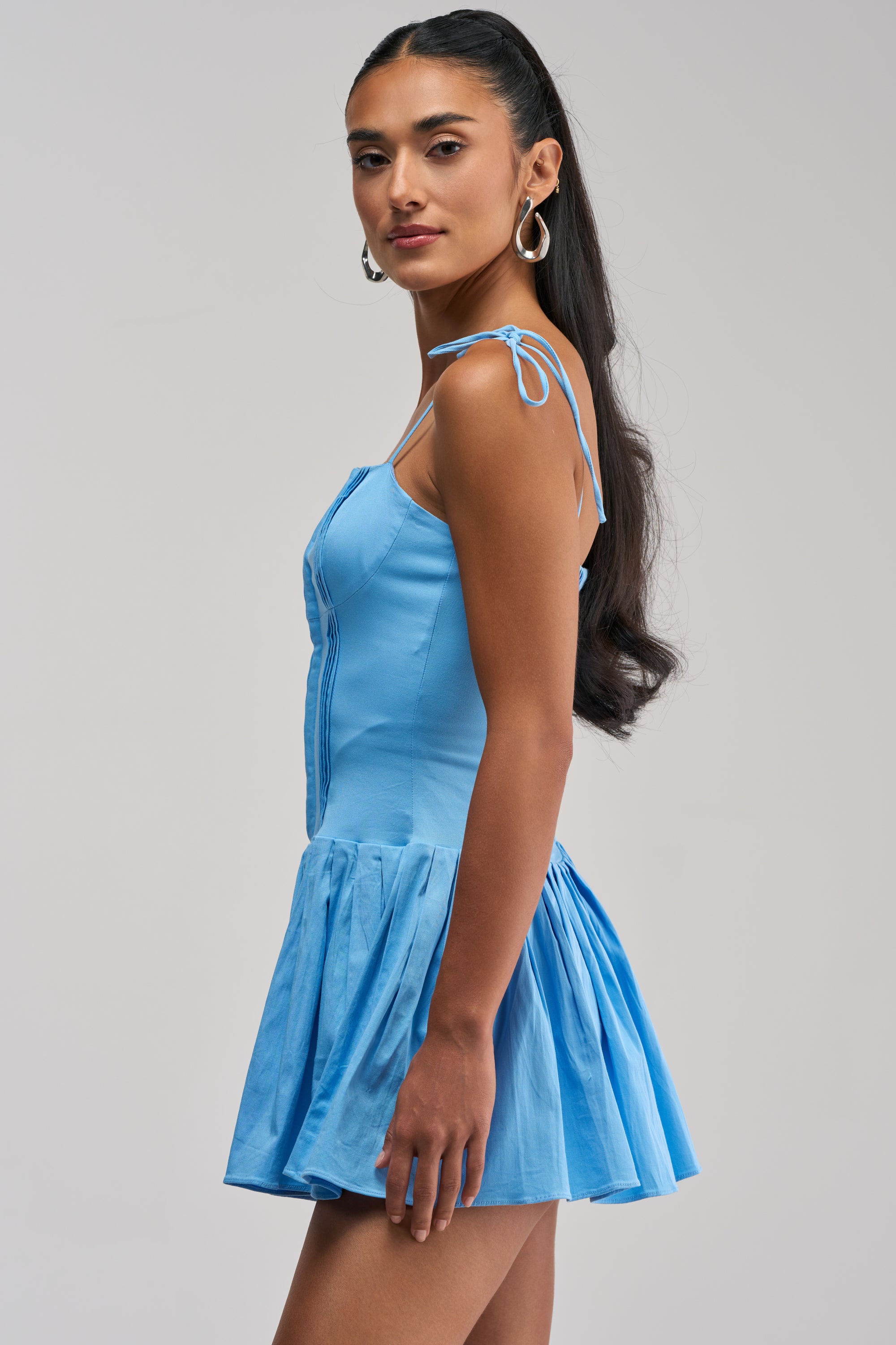 SWEET HEAT POPLIN MINI DRESS IN LIGHT BLUE – AKIRA