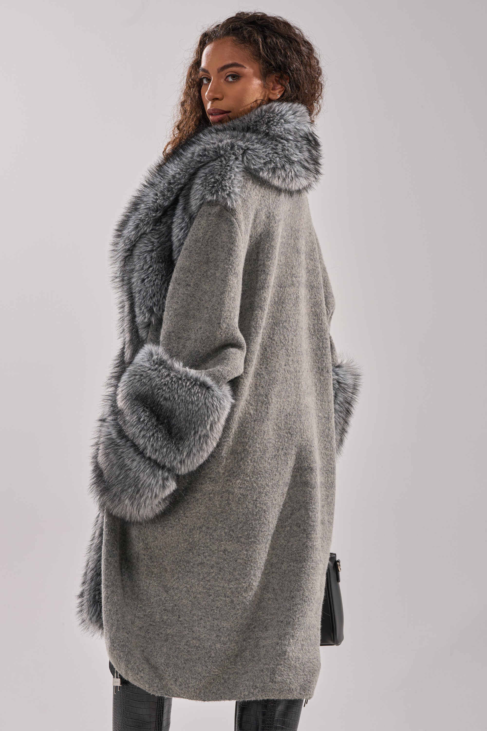 RICH FLEX LONG CARDIGAN – AKIRA