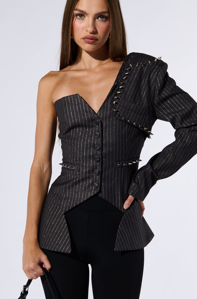 Seer black drape tops + pad tops – YUUNA ICHIKAWA