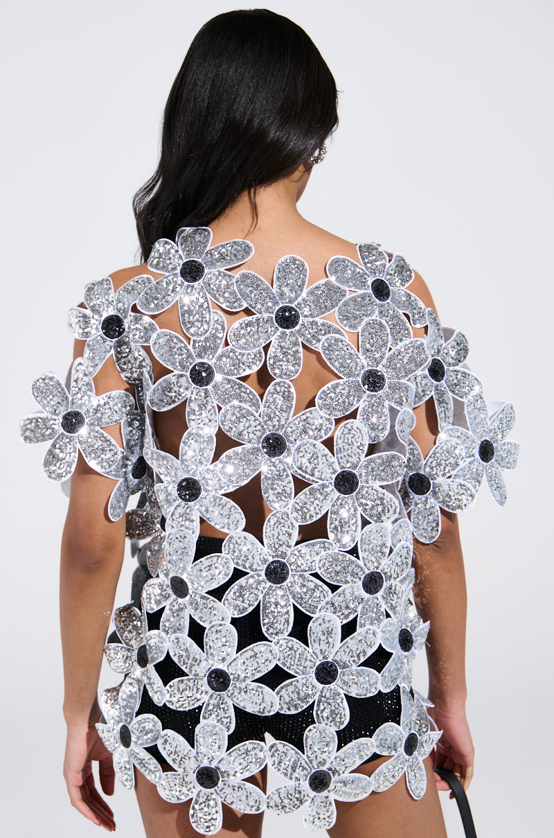 Kira Flower Hollow T Shirt