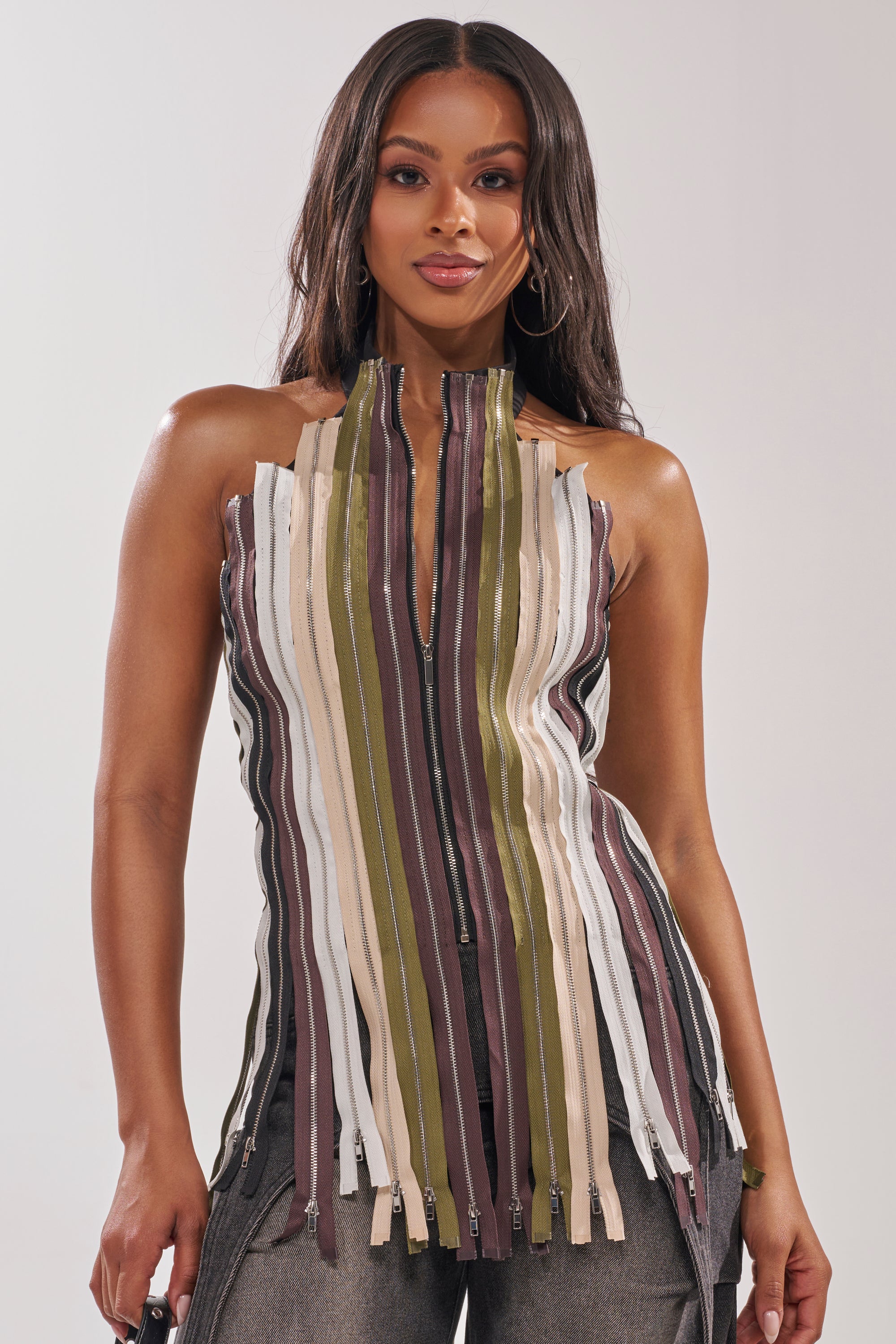 ZIPPED THROUGH SLEEVELESS TOP – AKIRA