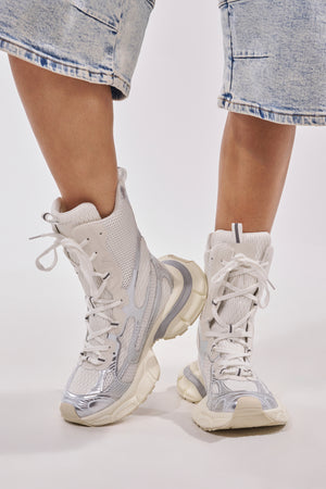 AZALEA WANG YVONNE WHITE LACE UP SNEAKER – AKIRA