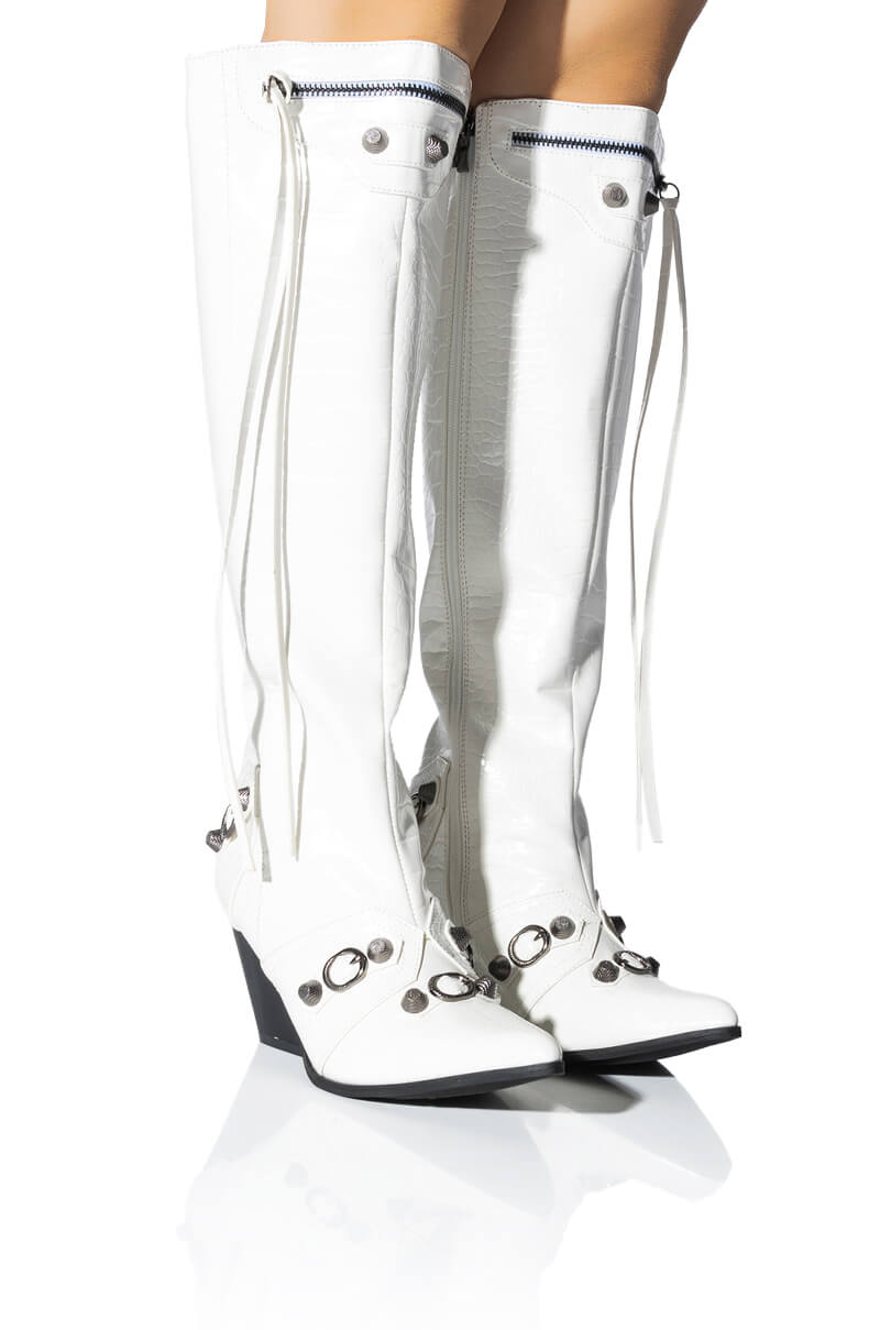 Front View A Good One White Croc Boot