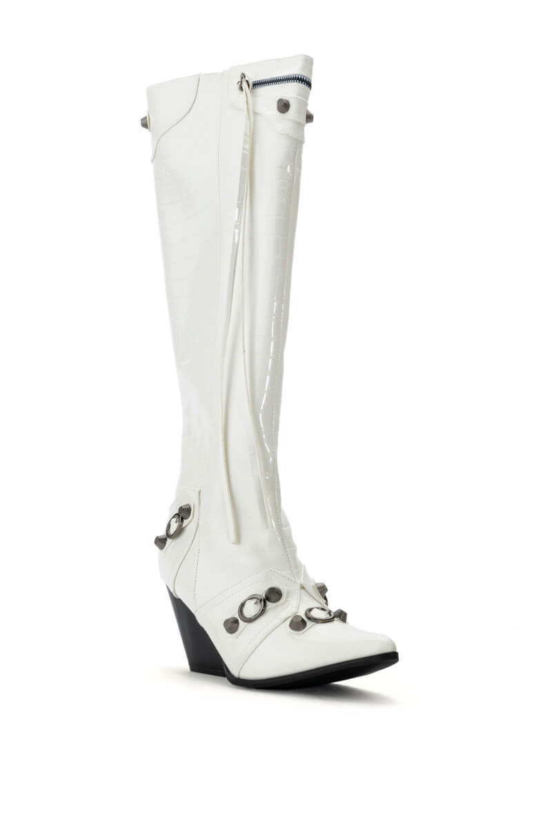Back View A Good One White Croc Boot