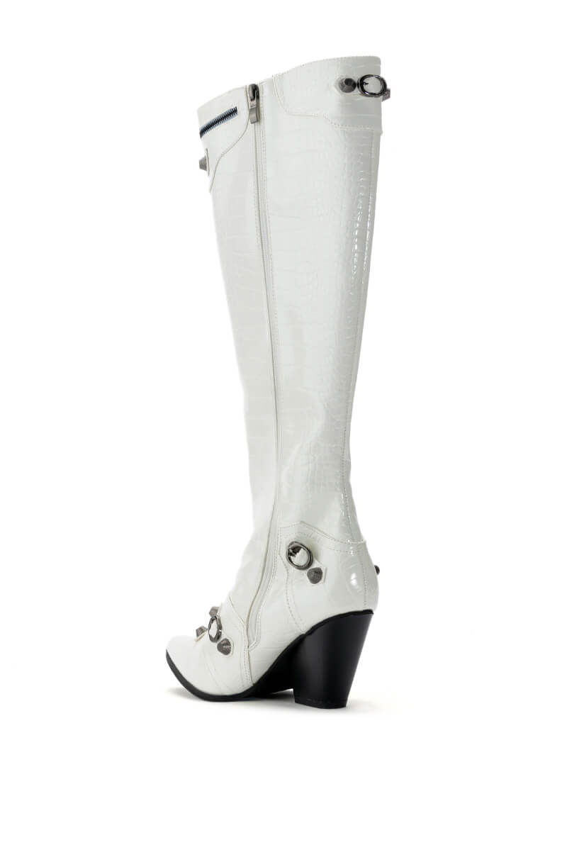 Detail View A Good One White Croc Boot
