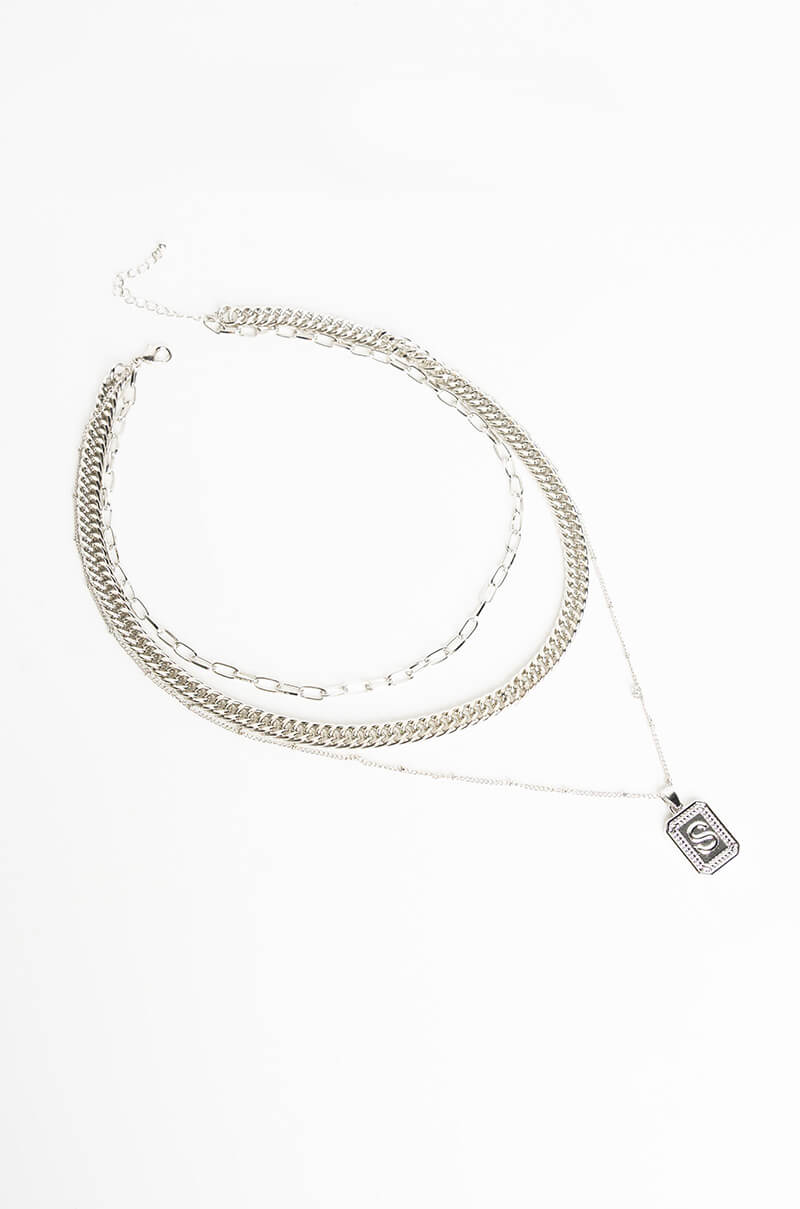 Side View A Layered Necklace Set