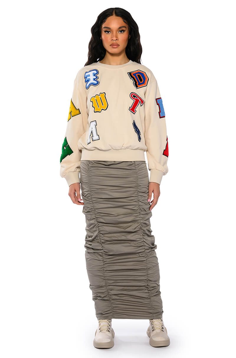 Back View Abcdefu Patchwork Crew Neck Pull Over