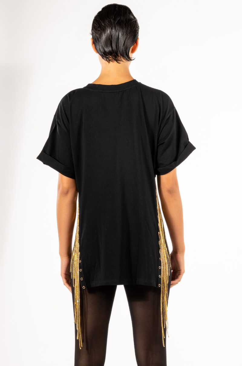 Full View Above Average Chain Detail Oversized Crew Neck Tshirt