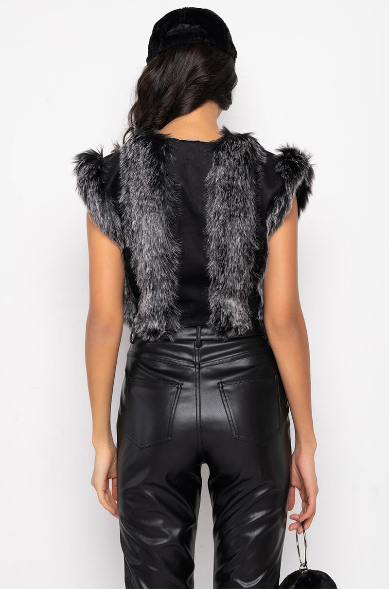 Extra View After Dark Crop Faux Fur Vest