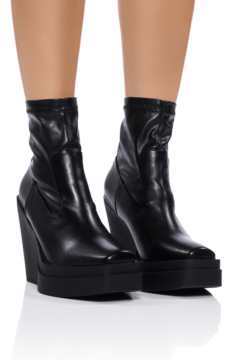 Front View Aki Black Chunky Bootie
