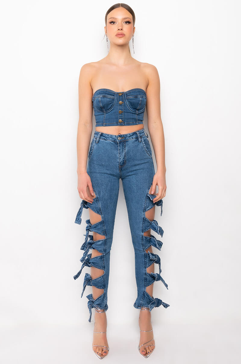Extra View All Around Me Skinny Jeans