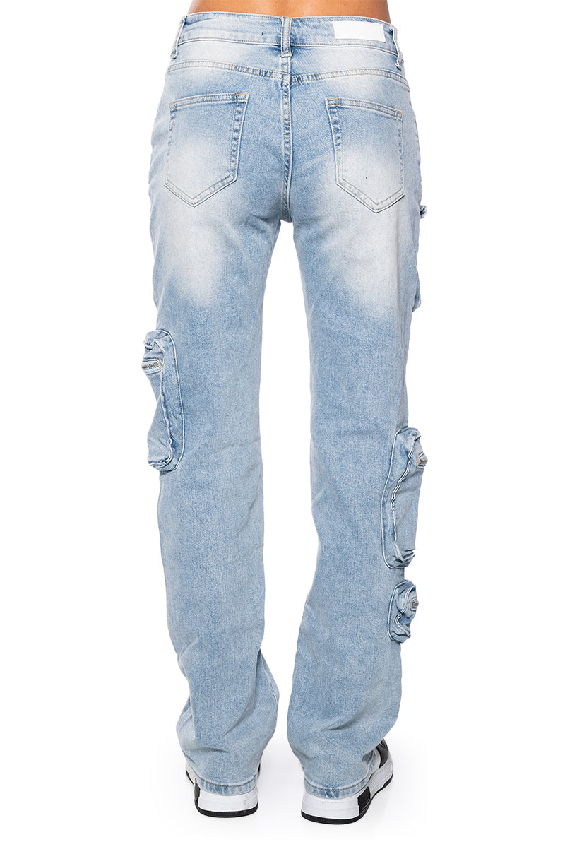 Extra View All Over Pocket Detail Relaxed Fit Jeans