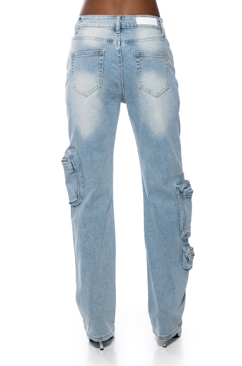 Extra View All Over Pocket Detail Relaxed Fit Jeans