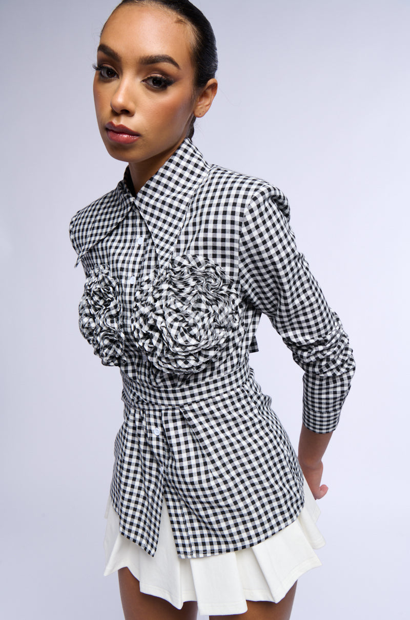 Side View Amina Gingham Collared Long Sleeve Blouse