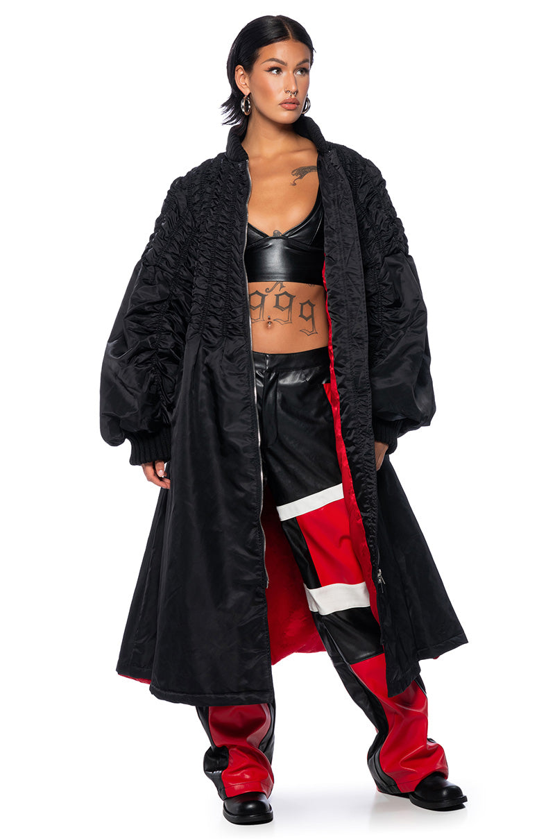 Front View Ammo Trench In Black With Jacquard Red Lining