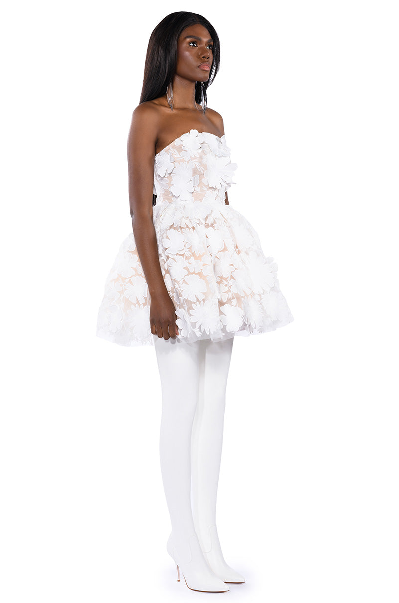 ANGEL ENERGY STRAPLESS FLORAL FIT AND FLARE MINI DRESS AKIRA ANGEL ENERGY STRAPLESS FLORAL FIT AND FLARE MINI DRESS AKIRA