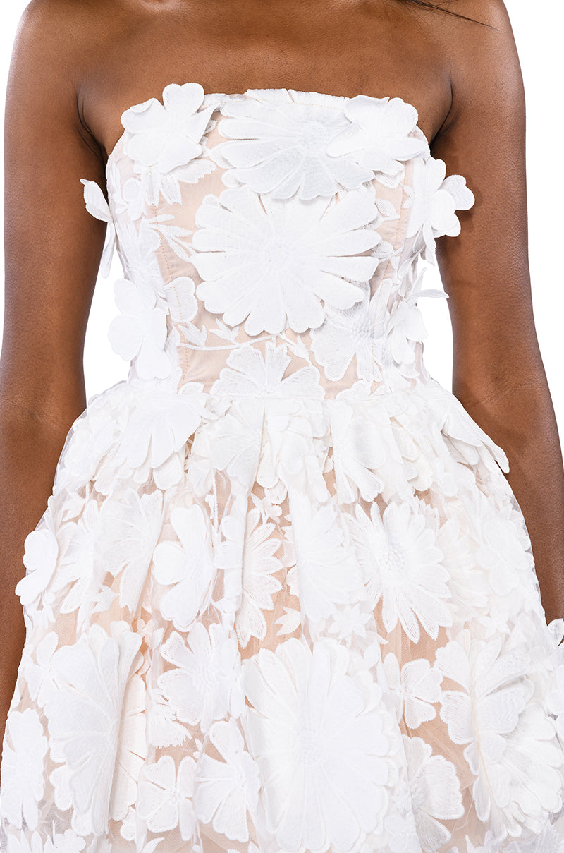 ANGEL ENERGY STRAPLESS FLORAL FIT AND FLARE MINI DRESS AKIRA ANGEL ENERGY STRAPLESS FLORAL FIT AND FLARE MINI DRESS AKIRA