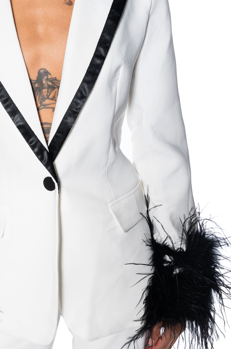 Full View Atlantic City Contrast Trim Blazer With Feather Cuffs 4