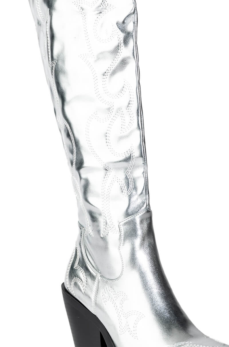 Full View Azalea Wang After Party Metallic Western Boot In Silver
