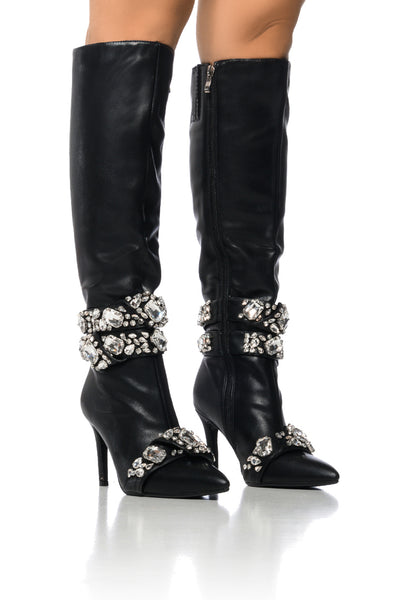 azalea-wang-alonza-black-