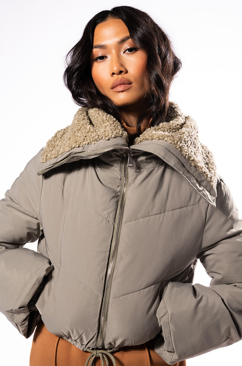 AMANDA CROP PUFFER WITH SHERPA COLLAR view 0