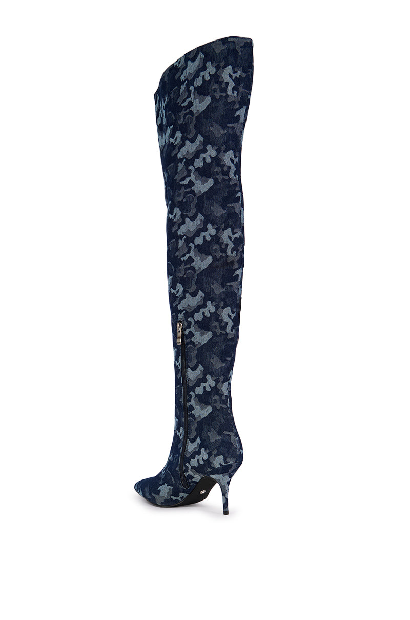 Detail View Azalea Wang Amplify Blue Camo Boot