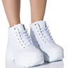 Front View Azalea Wang Atalanta Flatform Sneaker In White