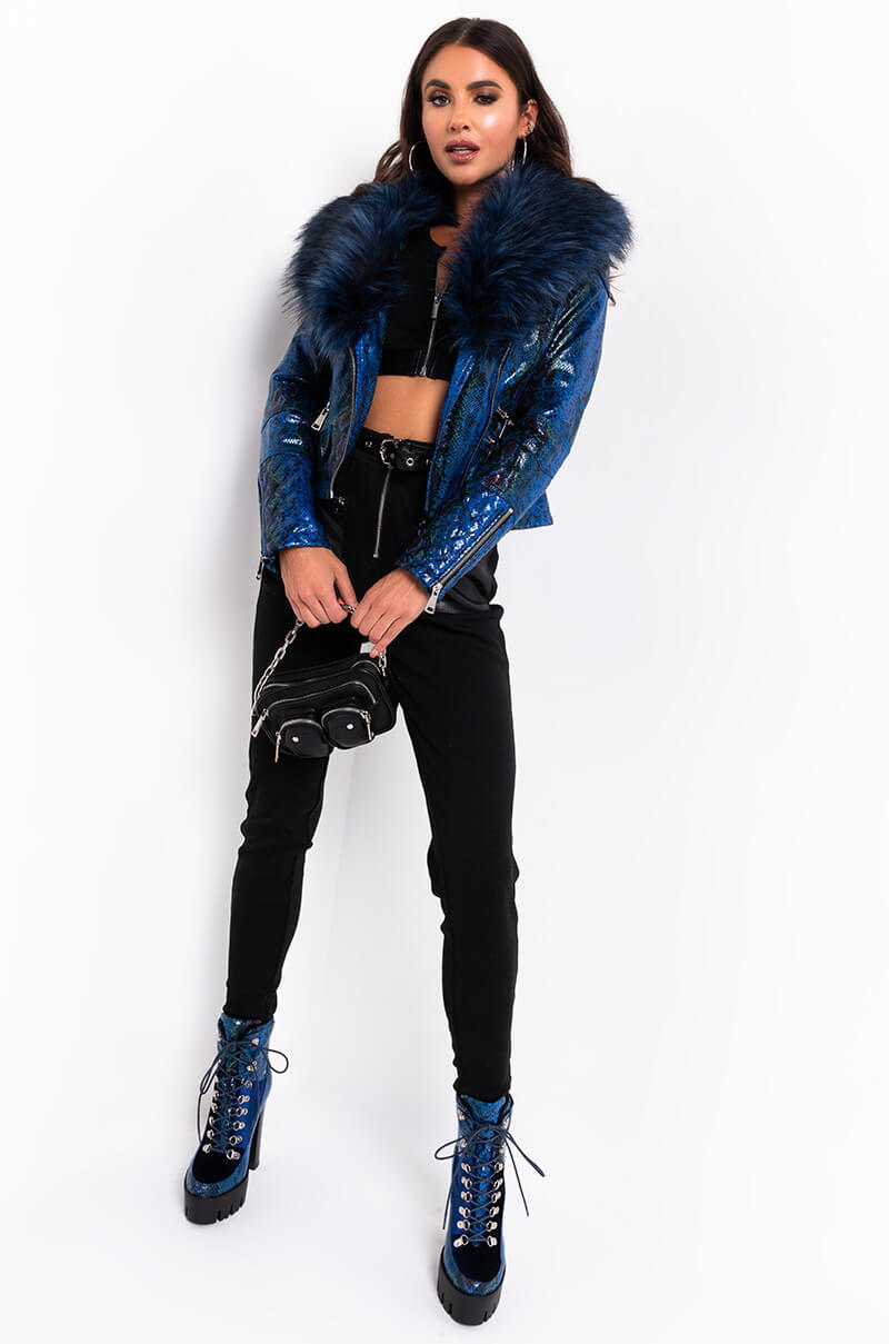 Full View Azalea Wang Benny Fur Collar Snake Jacket in Blue Multi