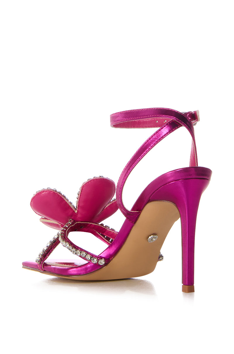 Detail View Azalea Wang Bevie Fuchsia Butterfly Sandal 3