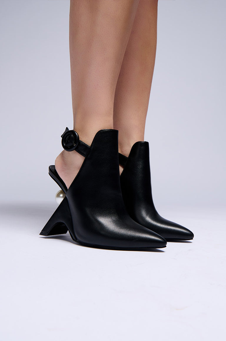 AZALEA WANG BREAN PEARL WEDGE MULE INVERSE HEEL – AKIRA