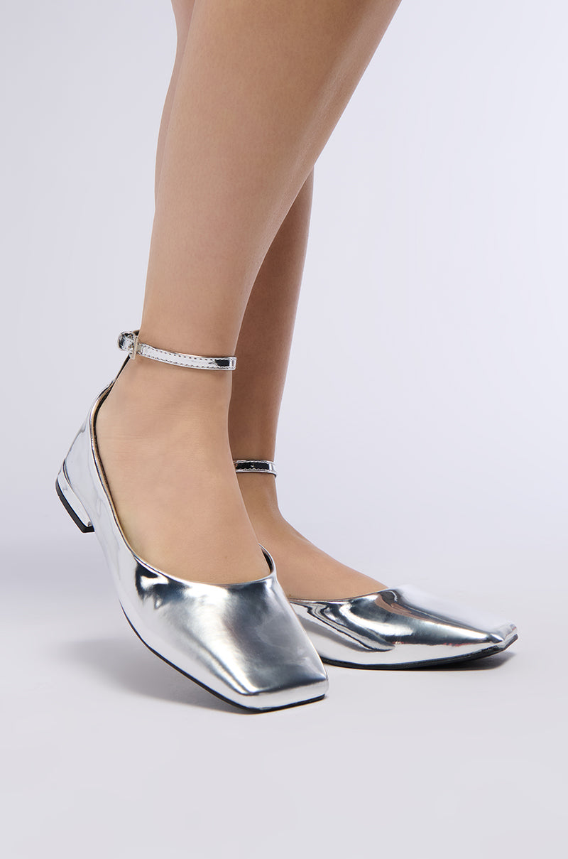 AZALEA WANG CASTIEL SILVER METALLIC BALLET FLAT view 0