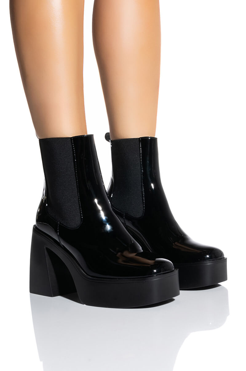 Front View Azalea Wang Cherry Chunky Bootie In Black