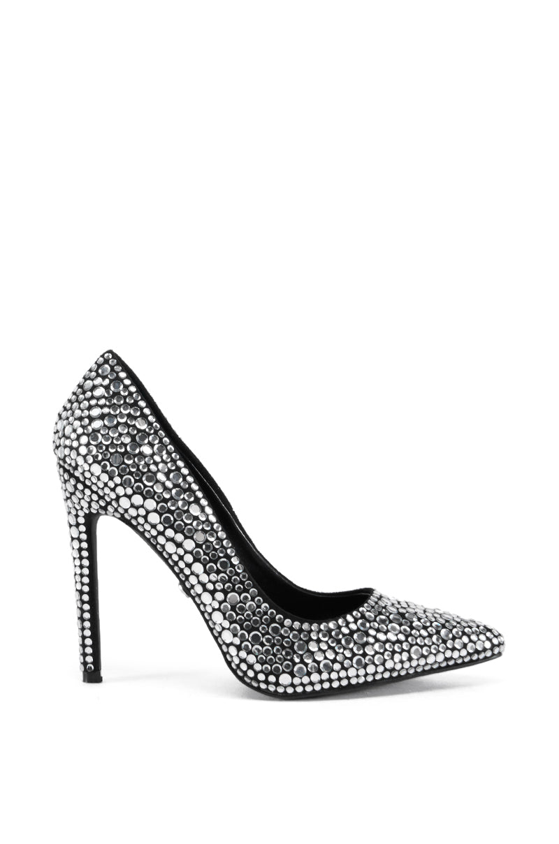 Back View Azalea Wang Cosmopolitans Black Pump