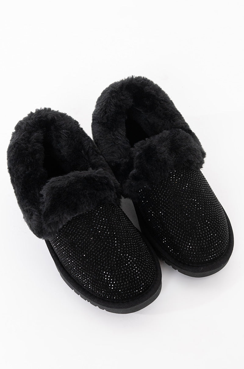 Detail View Azalea Wang Cozy All Night Flat Sandal In Black 3