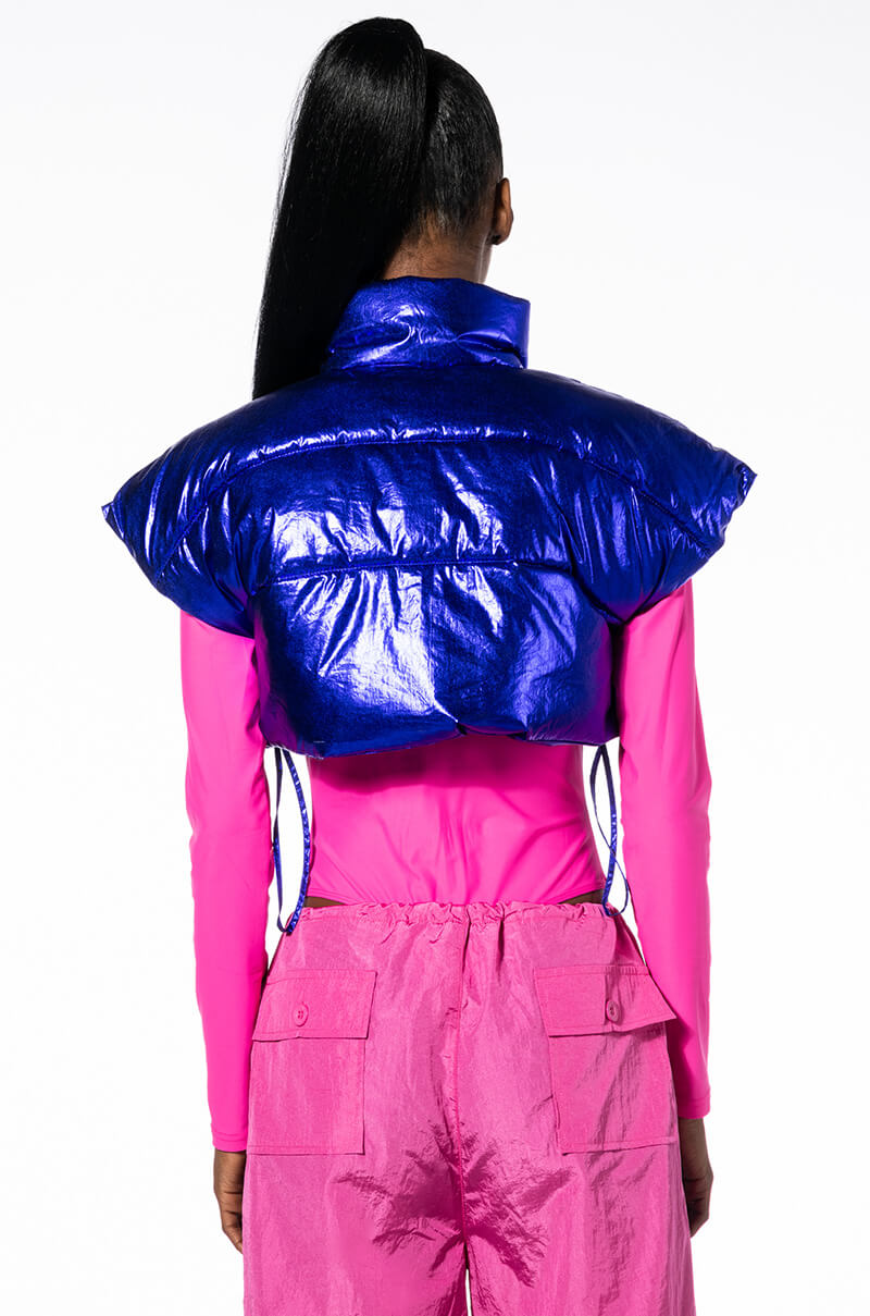 Extra View Azalea Wang Cozy Chic Ultra Cropped Vest In Metallic