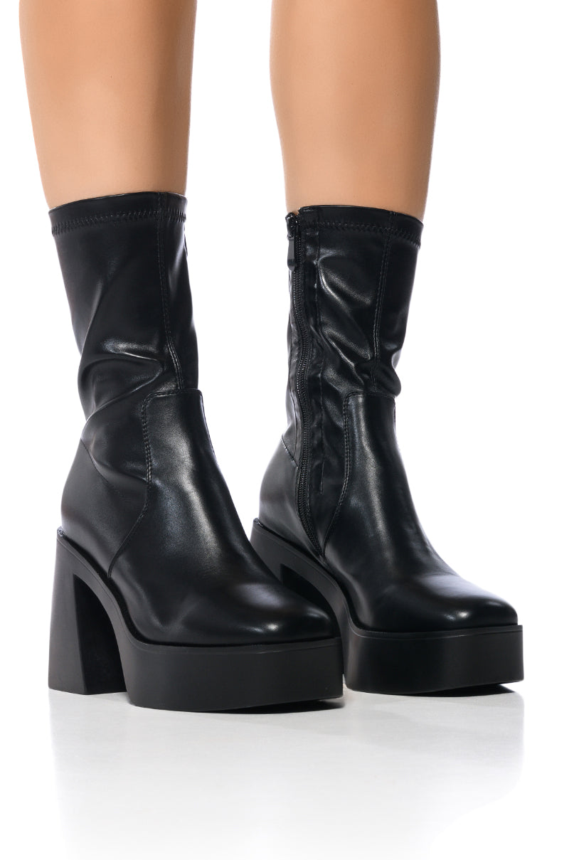 AZALEA WANG DANIELLE CHUNKY BOOTIE WITH 4 WAY STRETCH IN BLACK STRETCH view 0