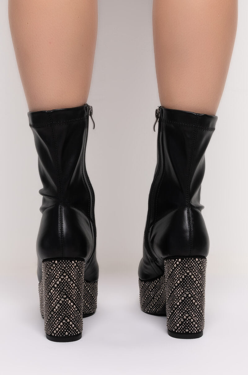 Full View Azalea Wang Diamond Bottom Chunky Bootie In Black