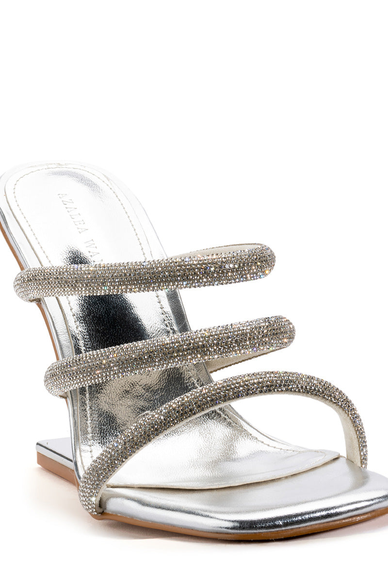 Full View Azalea Wang Dionne Embellished Chunky Sandal In Silver 4