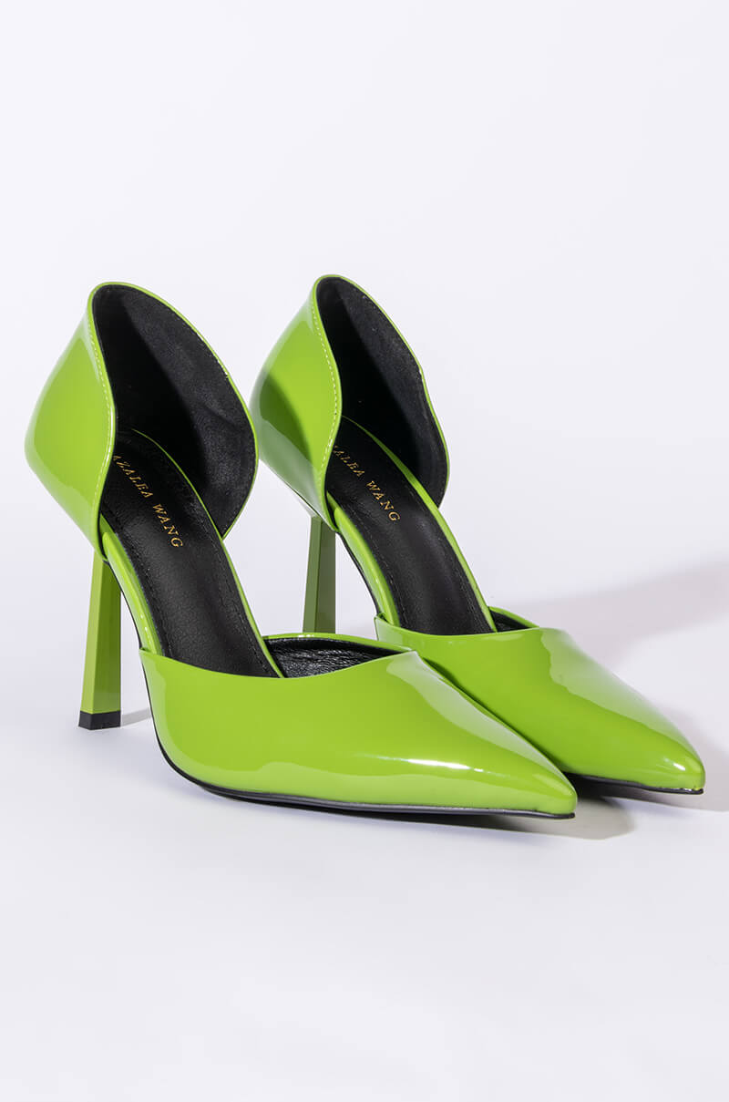 Detail View Azalea Wang Dont Trip Stiletto Pump In Green 3