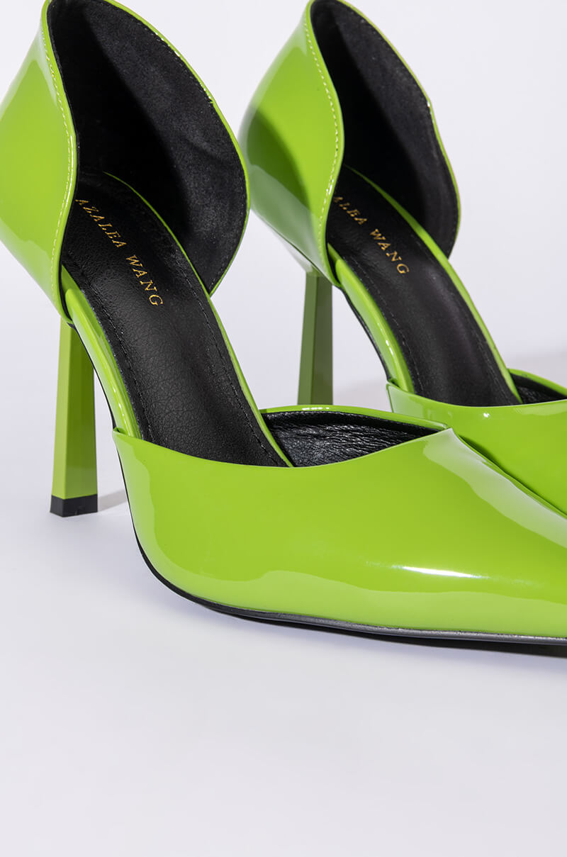 Extra View Azalea Wang Dont Trip Stiletto Pump In Green 5