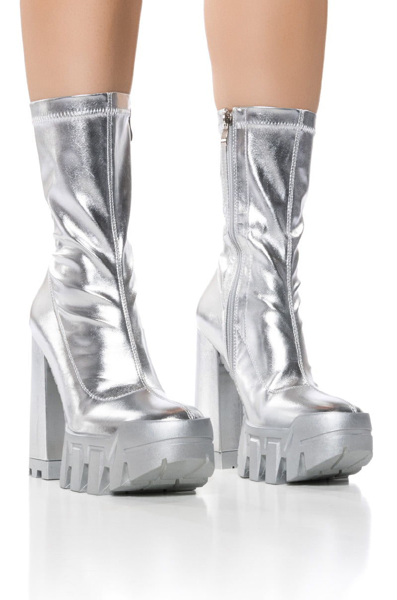 Front View Azalea Wang Dragonet Silver Chunky Bootie
